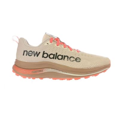 New Balance FuelCell SuperComp Trail Women - bisque urgent red