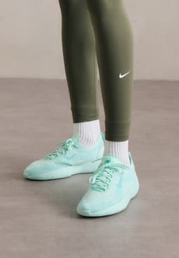 mint foam bleached turq-glacier blue