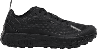 Norda 001 - stealth black