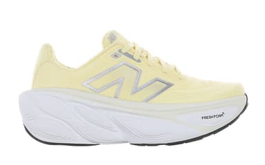New Balance FreshFoam More v5 - parchment