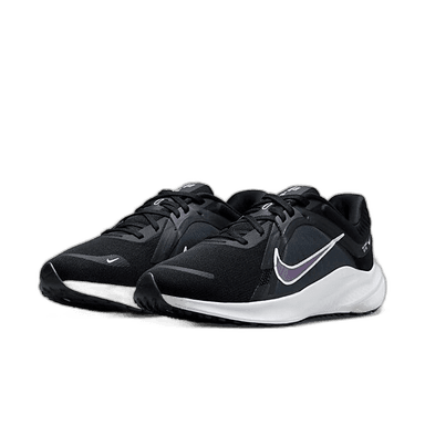 Nike Quest 5 - black white-iron grey-dk smoke grey