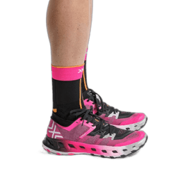 fluo pink black white