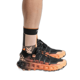 black dark peach fresh peach