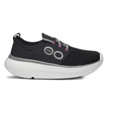 Oofos Oomy Stride - white black