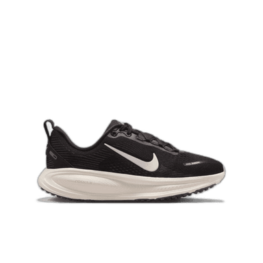 Nike Vomero 18 - black summit white coconut milk iron ore