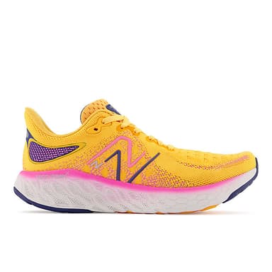 New Balance 1080 V12 Women - vibrant apricot
