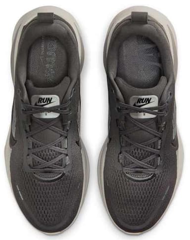 Nike Vomero 18 - summit white black-coconut mil